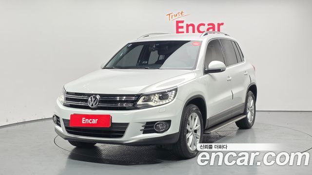 Volkswagen Tiguan 2.0 TDI Comfort 5N 2016 — фото 1
