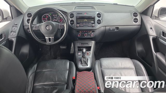 Volkswagen Tiguan 2.0 TDI Comfort 5N 2016 — фото 7
