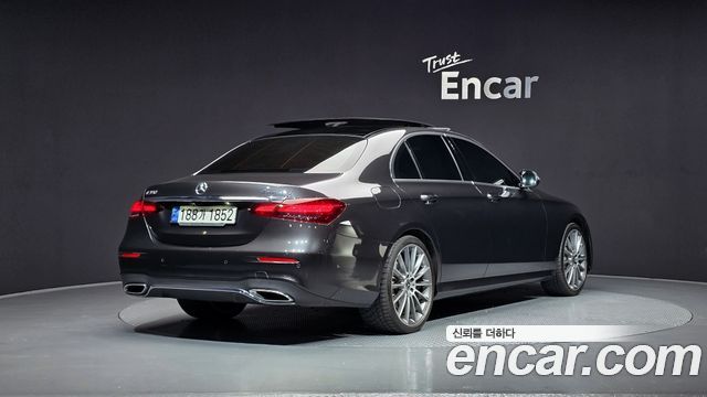 Mercedes-Benz E-Class (W213) E350 4MATIC AMG Line Edition 2021 — фото 2