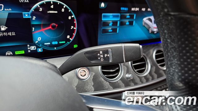 Mercedes-Benz E-Class (W213) E350 4MATIC AMG Line Edition 2021 — фото 9