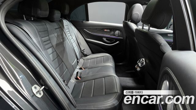 Mercedes-Benz E-Class (W213) E350 4MATIC AMG Line Edition 2021 — фото 12