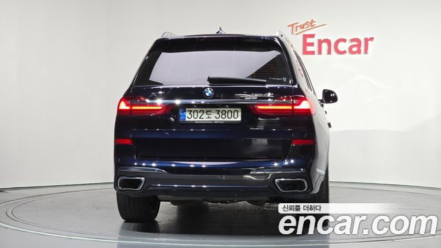BMW X7 (G07) xDrive 40i M Sport 6STR 2022 — фото 4