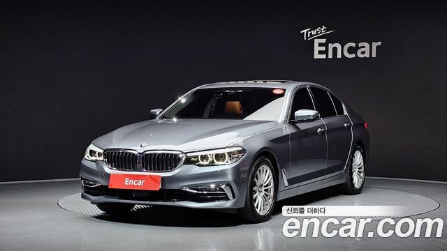 BMW 5 Series (G30) 520i Luxury 2020 — фото 1