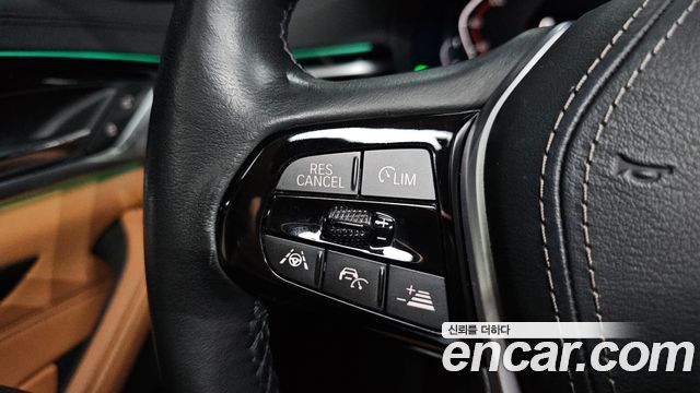 BMW 5 Series (G30) 520i Luxury 2020 — фото 17