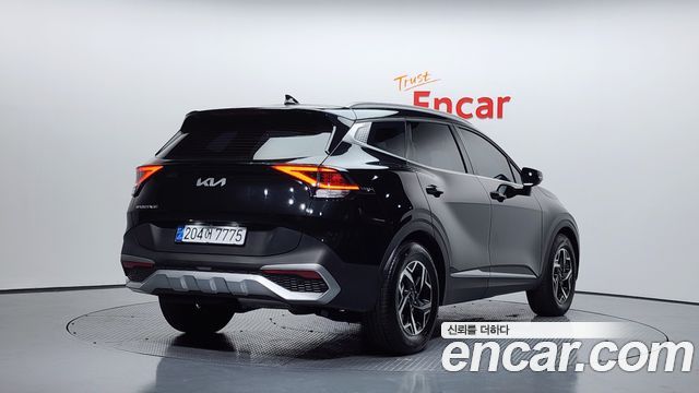 Kia Sportage (V) Diesel 2.0 2WD Prestige 2022 — фото 2