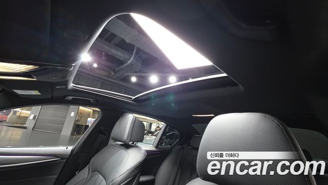 BMW 5 Series (G30) 520i M Sport 2023 — фото 17