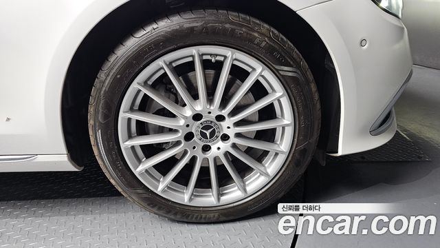 Mercedes-Benz E-Class (W213) E250 Exclusive 2023 — фото 5