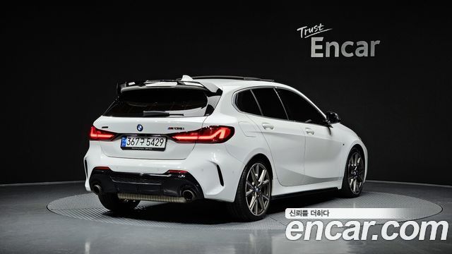 BMW 1 Series (F40) M135i xDrive 2022 — фото 2