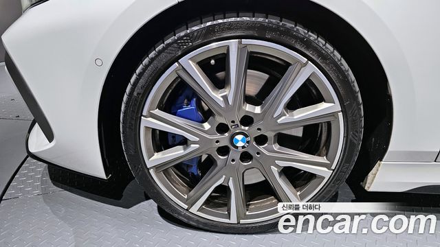 BMW 1 Series (F40) M135i xDrive 2022 — фото 5