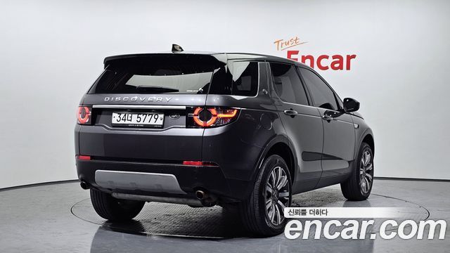 Land Rover Discovery Sport 2.0 TD4 HSE Luxury 2018 — фото 2