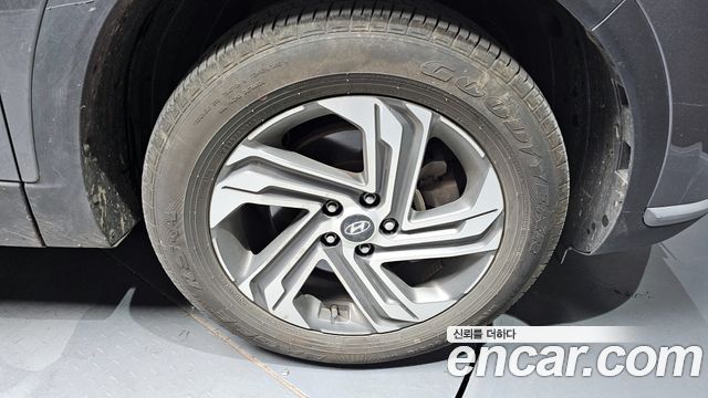 Hyundai Santa Fe Diesel 2.2 2WD Premium 2021 — фото 5
