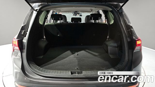 Hyundai Santa Fe Diesel 2.2 2WD Premium 2021 — фото 20