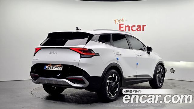 Kia Sportage (V) Gasoline 1.6 Turbo 4WD Signature 2022 — фото 2