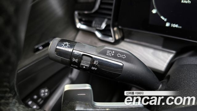 Kia Sportage (V) Gasoline 1.6 Turbo 4WD Signature 2022 — фото 16