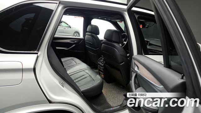 BMW X5 (F15) xDrive 40d 2016 — фото 12
