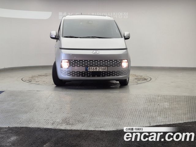 Hyundai Staria Cargo 3-Seater Modern 2023 — фото 2
