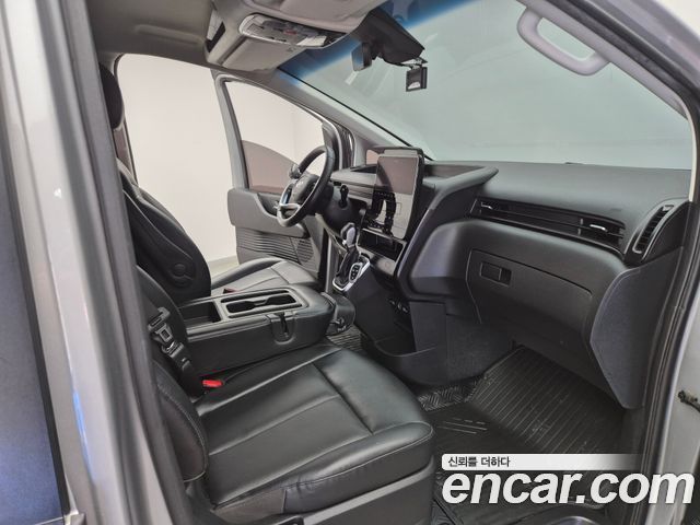 Hyundai Staria Cargo 3-Seater Modern 2023 — фото 22