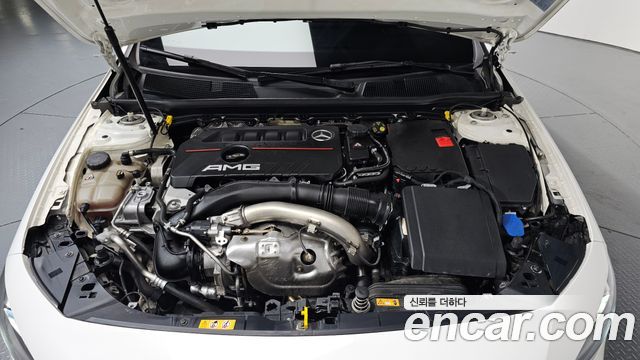 Mercedes-Benz A-Class (W177) AMG A35 4MATIC Sedan 2020 — фото 6