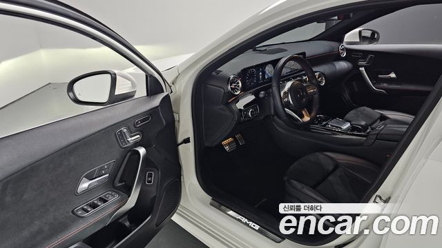 Mercedes-Benz A-Class (W177) AMG A35 4MATIC Sedan 2020 — фото 11