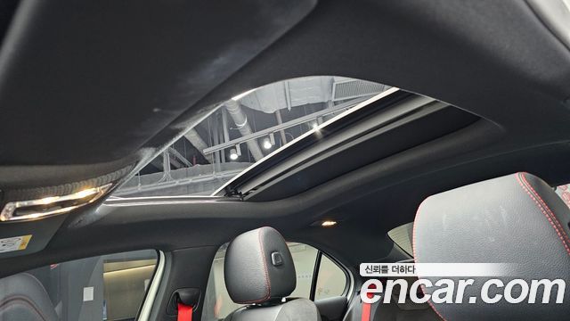 Mercedes-Benz A-Class (W177) AMG A35 4MATIC Sedan 2020 — фото 16