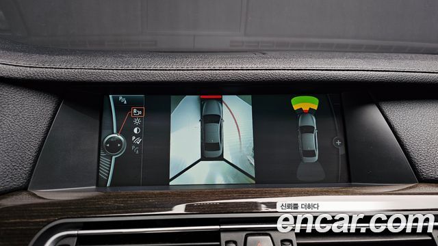 BMW 7 Series (F01) 750Li 2011 — фото 15