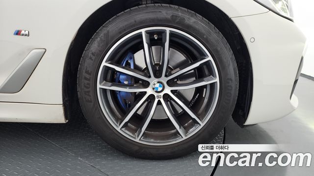 BMW 5 Series (G30) 520i M Sport 2022 — фото 5