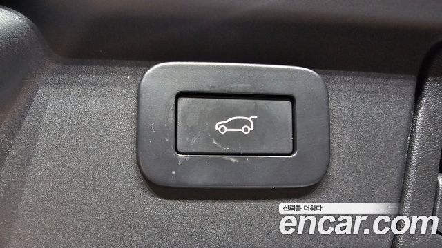 Land Rover Range Rover Velar 3.0 P400 R-Dynamic HSE 2023 — фото 20