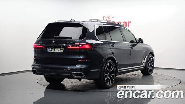 BMW X7 (G07) xDrive 40i M Sport 6STR 2020 — фото 2