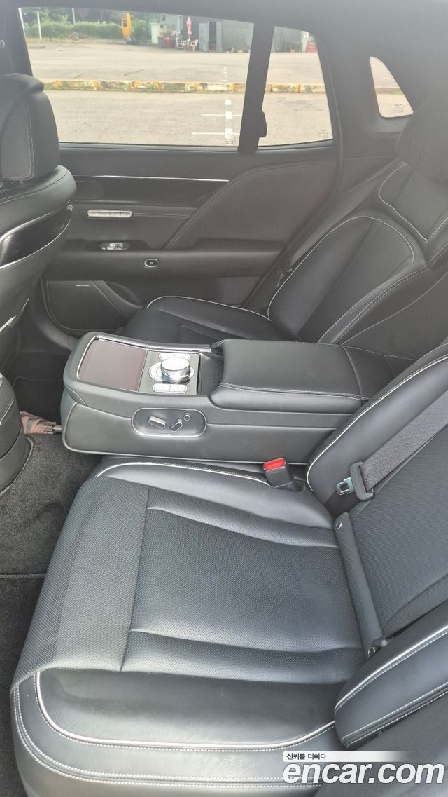 Genesis G90 (RS4) Gasoline 3.5 Turbo AWD Black 2023 — фото 9