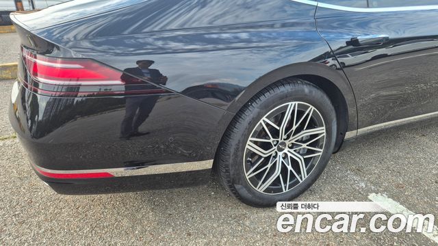 Genesis G90 (RS4) Gasoline 3.5 Turbo AWD Black 2023 — фото 16