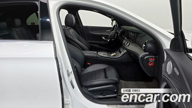 Mercedes-Benz E-Class (W213) E350 4MATIC AMG Line Edition 2021 — фото 11