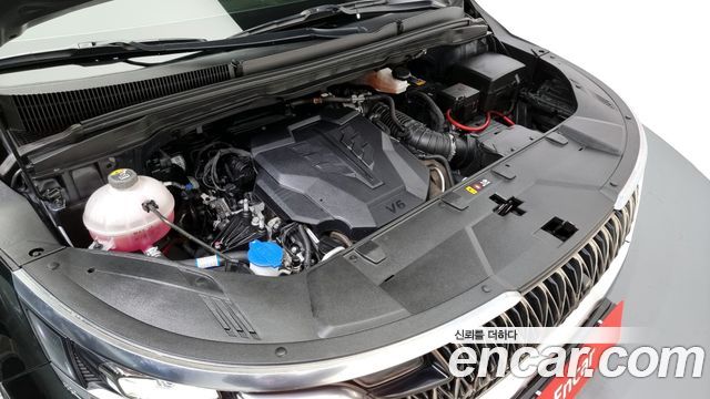 Kia Carnival (IV) Gasoline 9-seater Limousine(Special vehicle) 2021 — фото 6