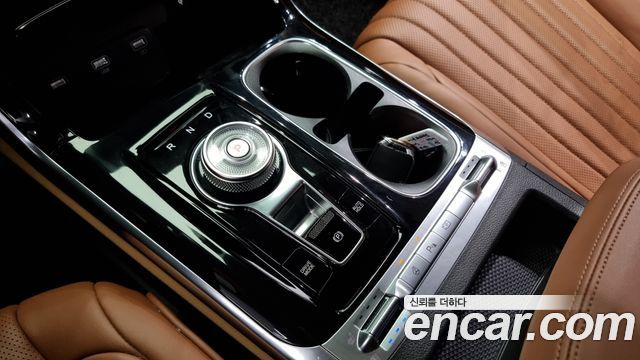 Kia Carnival (IV) Gasoline 9-seater Limousine(Special vehicle) 2021 — фото 9