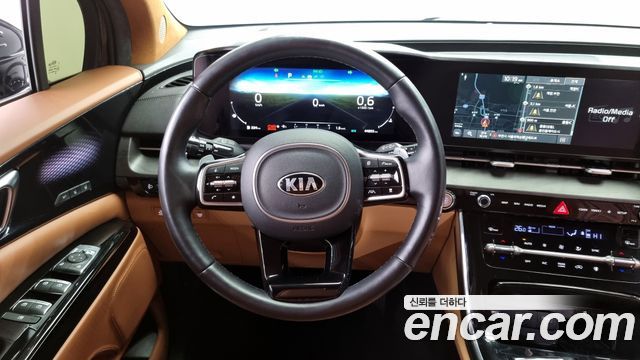 Kia Carnival (IV) Gasoline 9-seater Limousine(Special vehicle) 2021 — фото 13
