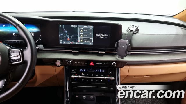 Kia Carnival (IV) Gasoline 9-seater Limousine(Special vehicle) 2021 — фото 14