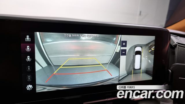 Kia Carnival (IV) Gasoline 9-seater Limousine(Special vehicle) 2021 — фото 15