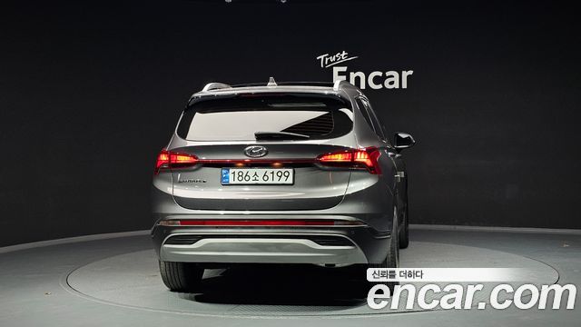 Hyundai Santa Fe HEV 1.6 2WD Prestige 2022 — фото 4