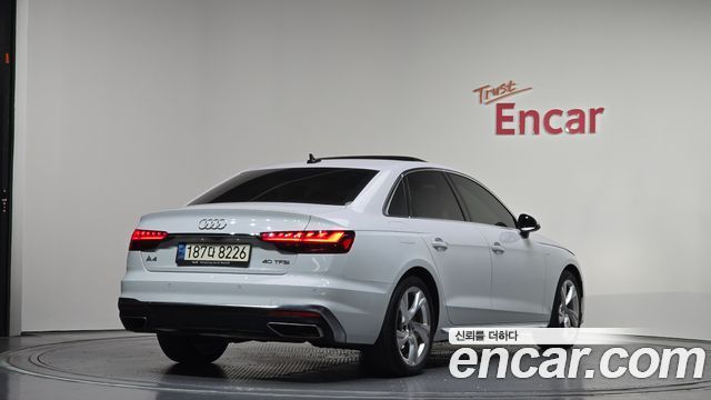 Audi A4 (B9) 40 TFSI Premium 2021 — фото 2