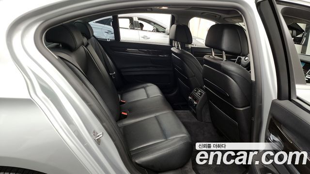 BMW 7 Series (F01) 740d xDrive 2015 — фото 12