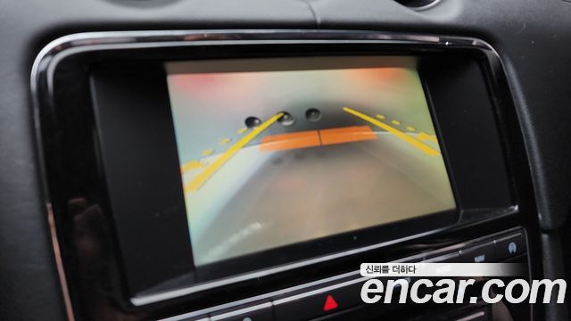 Jaguar XJ 3.0D Premium Luxury LWB X351 2015 — фото 15