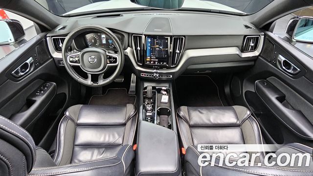 Volvo XC60 (II) T8 R-Design 2021 — фото 7