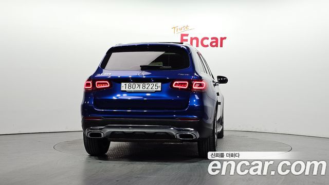 Mercedes-Benz GLC-Class (X253) GLC300 4MATIC 2020 — фото 4