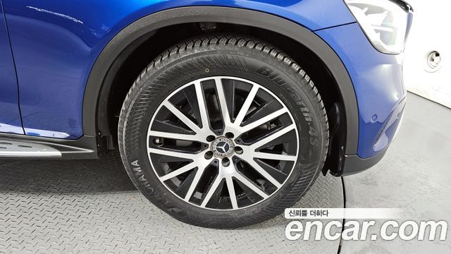 Mercedes-Benz GLC-Class (X253) GLC300 4MATIC 2020 — фото 5