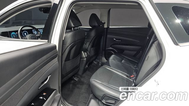 Hyundai Tucson (NX4) Gasoline 1.6 Turbo 2WD Inspiration 2024 — фото 17