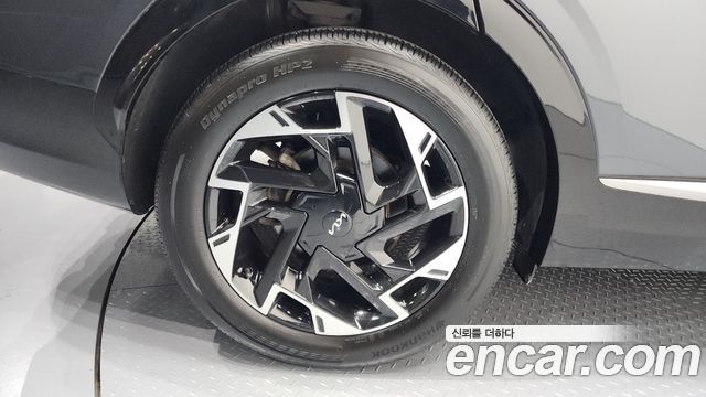 Kia Sportage (V) Gasoline 1.6 Turbo 2WD Nobleless 2023 — фото 5