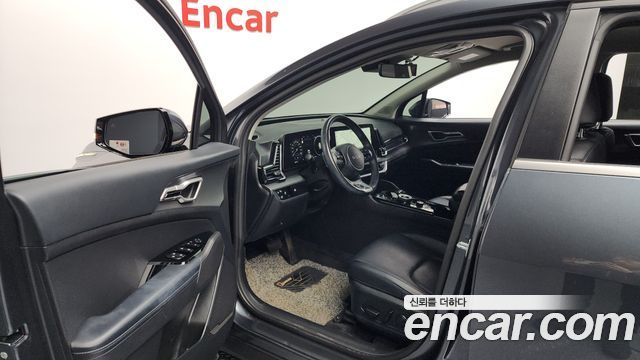 Kia Sportage (V) Gasoline 1.6 Turbo 2WD Nobleless 2023 — фото 10