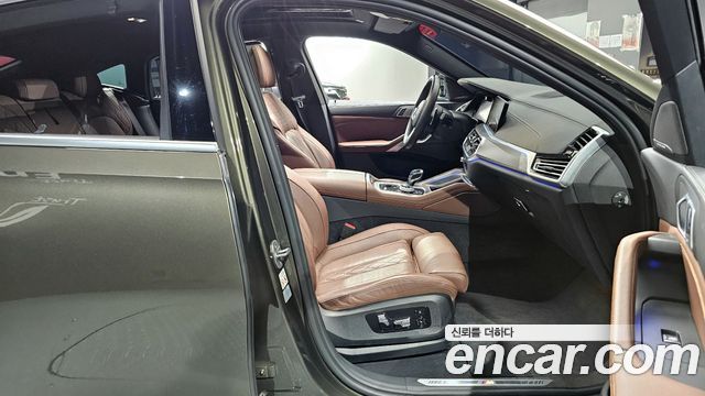 BMW X6 (G06) xDrive40i M Sport 2023 — фото 10