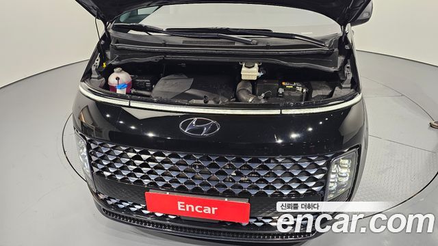 Hyundai Staria 4WD Lounge 9-Seater Inspiration 2022 — фото 6
