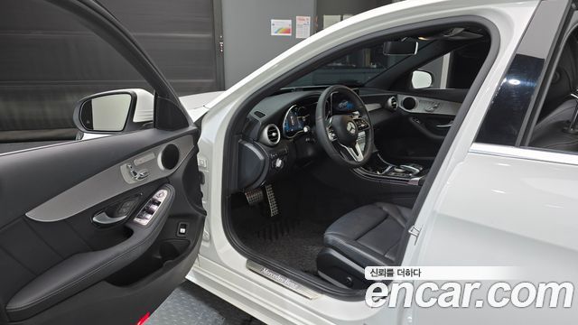 Mercedes-Benz C-Class (W205) C200 AMG Line 2021 — фото 10