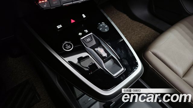 Audi Q4 e-tron (F4) 40 Premium 2022 — фото 9